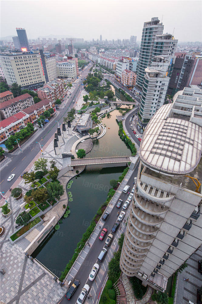 5451adc0e58ece3ef6000074_zhangjiagang-town-river-reconstruction-botao-landscape_.jpg